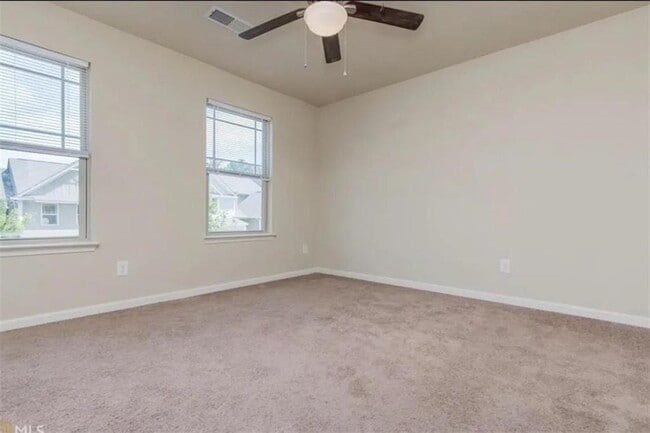 Building Photo - 3369 Castleberry Village Cir