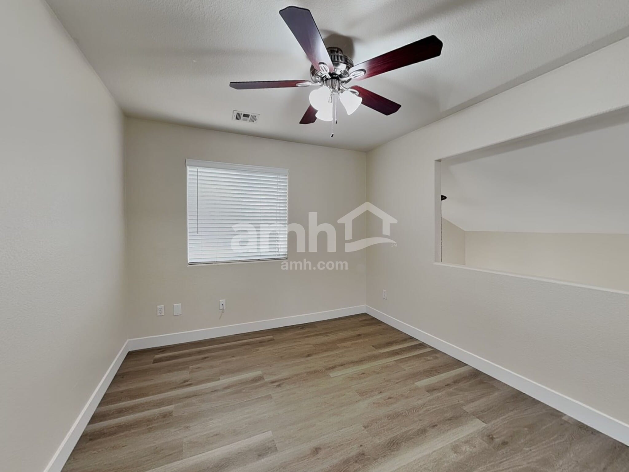 Building Photo - 3810 Shimmering Creek Ave