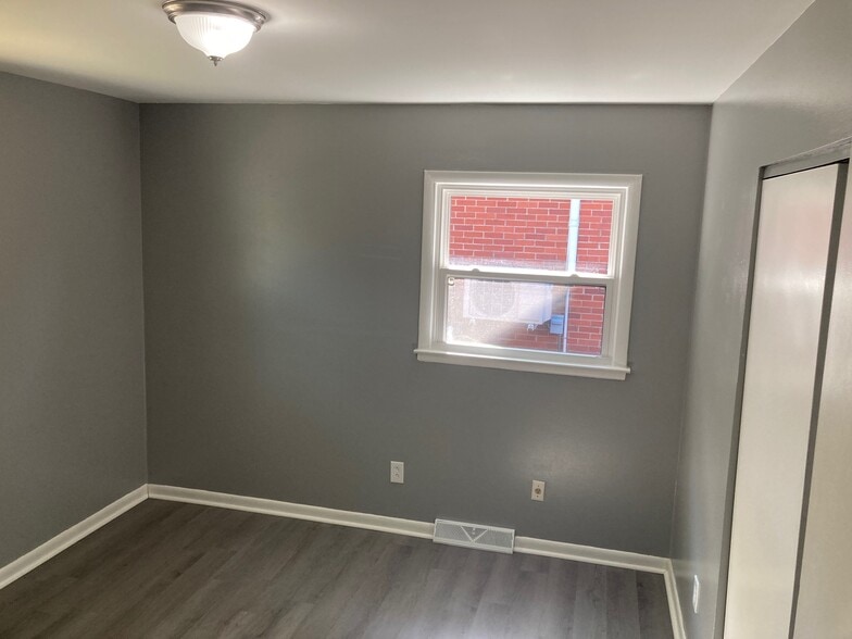 Building Photo - 2207 Winterberry Dr