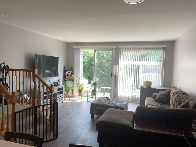 Building Photo - 8419 Mystic Trce