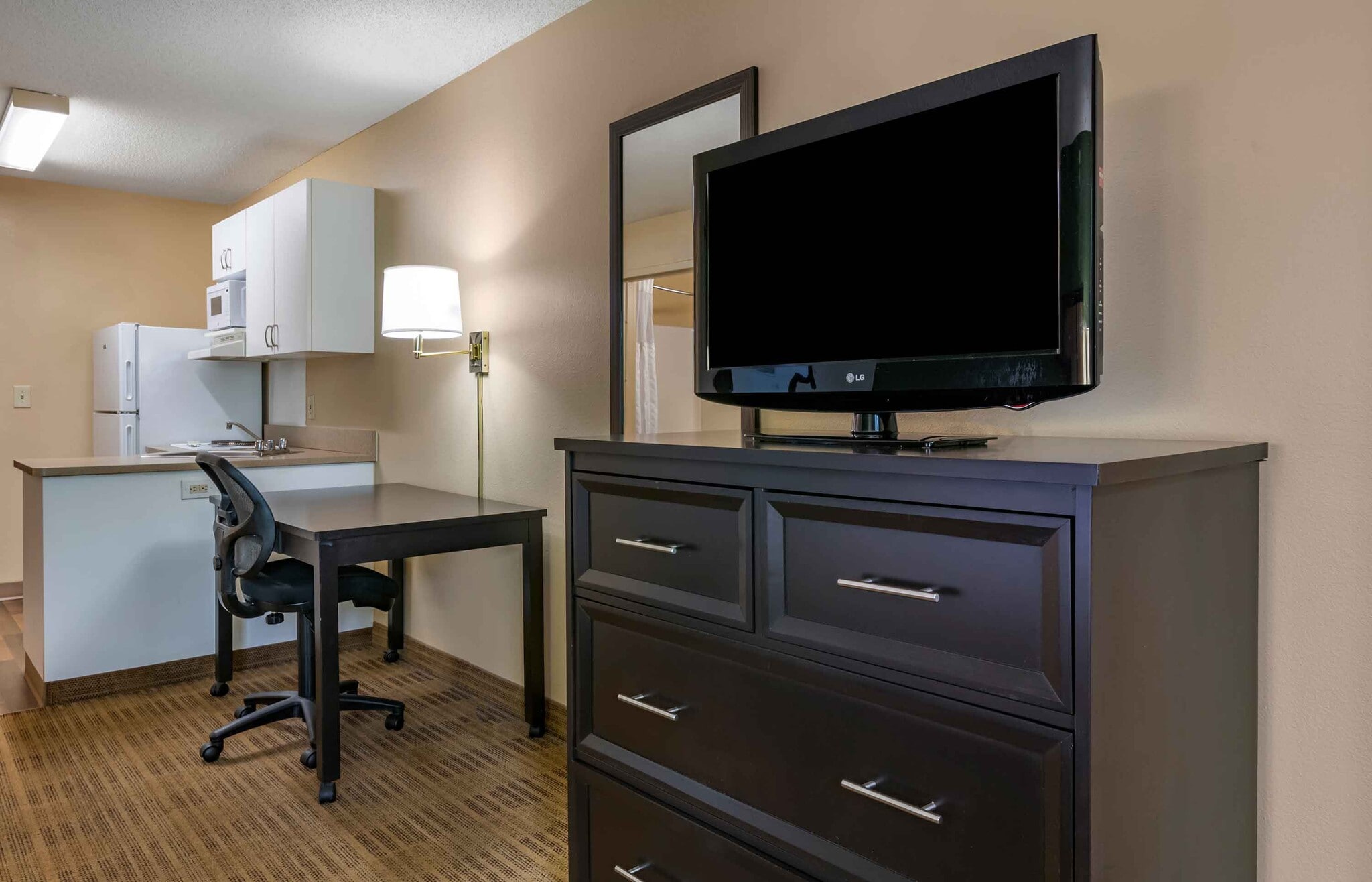 Building Photo - Furnished Studio-Jacksonville - Riverwalk - Convention Center