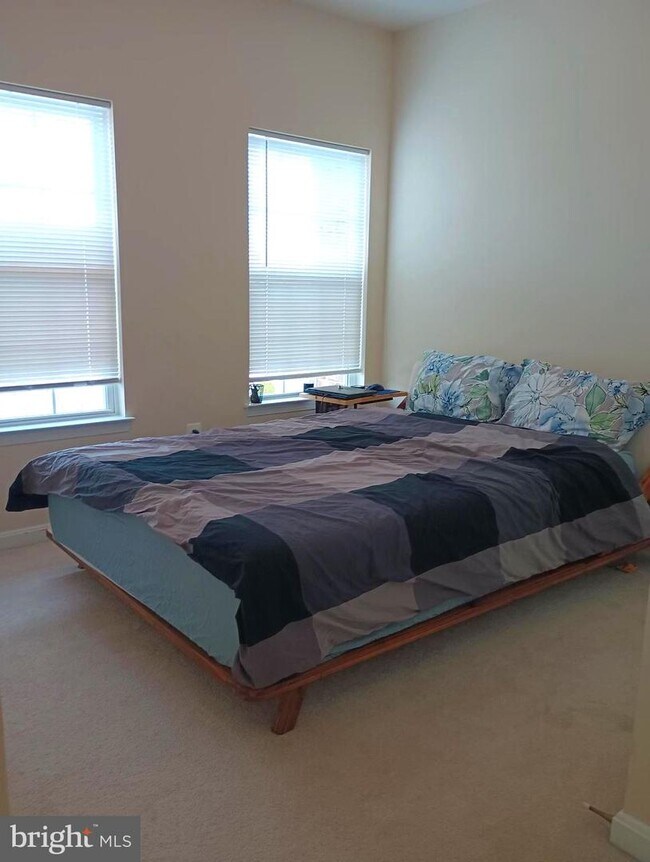 Building Photo - 42133 Fremont Preserve Square