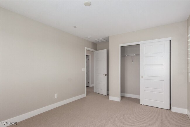 Building Photo - 11592 Alpine Cove Ave