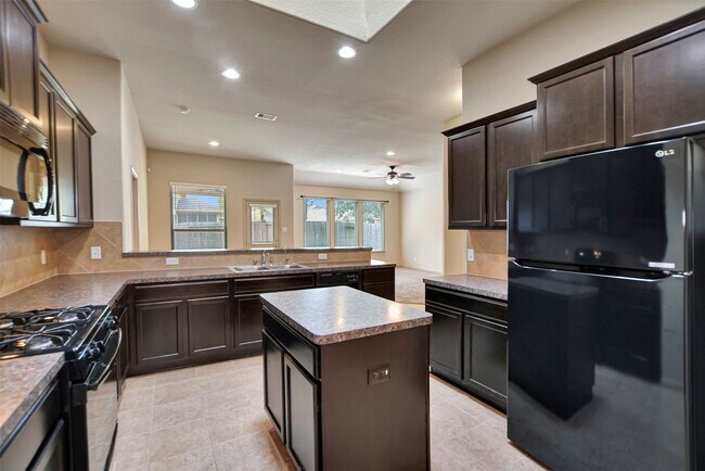 Building Photo - 11413 W Woodmark