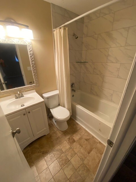 Building Photo - 3306 Prince Edward Island Cir