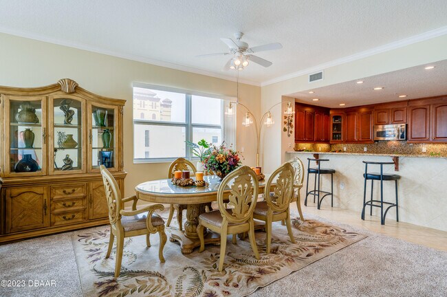 Building Photo - 3801 S Atlantic Ave