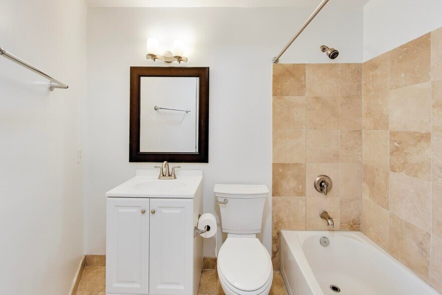 Building Photo - 5885 Colorado Ave NW