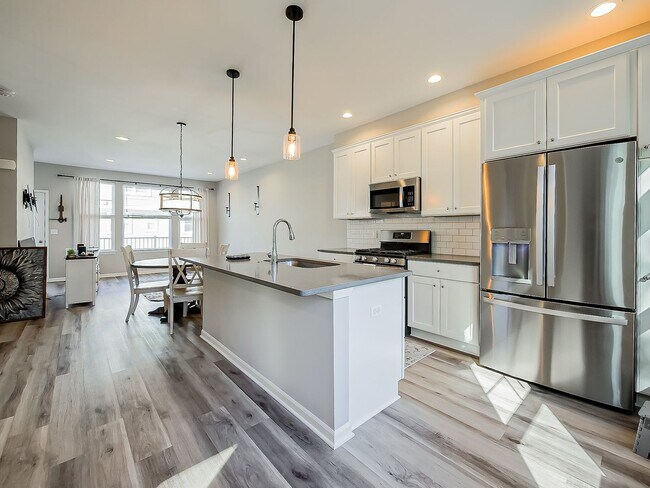 Building Photo - Move-In Ready 3-Bedroom Home in Prime Downtown Brighton!