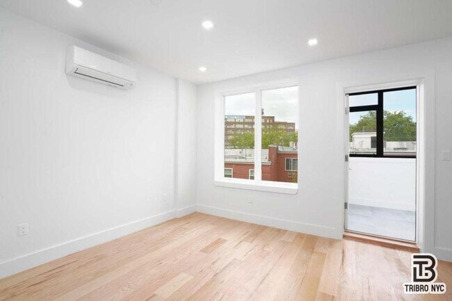 Building Photo - 2 bedroom in BROOKLYN NY 11205