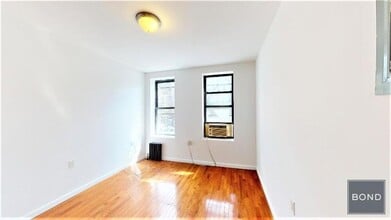 Building Photo - 0 bedroom in Manhattan NY 10003