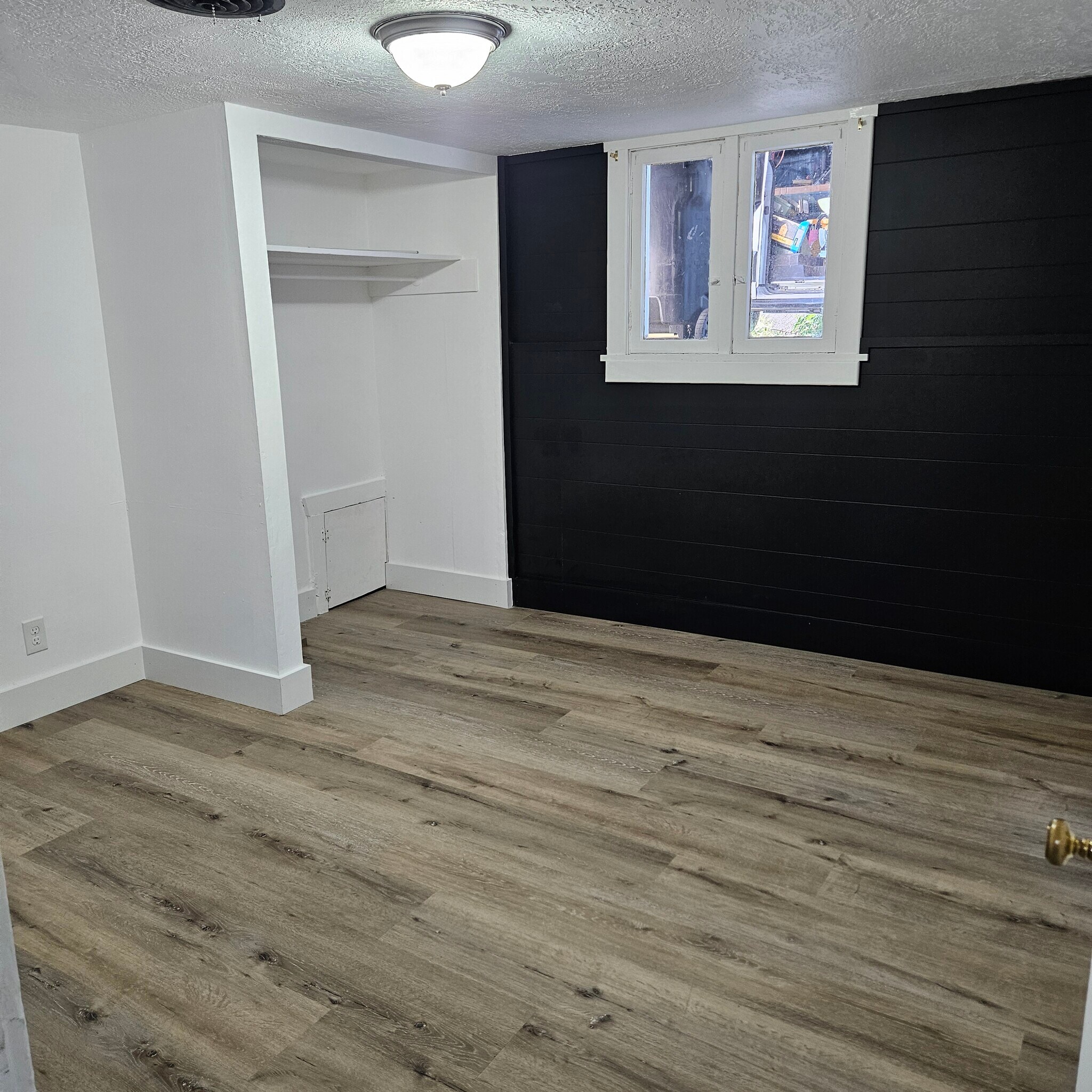 Bedroom1 - 120 W 700 S