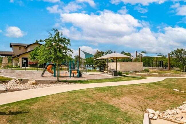 Building Photo - 128 Ridgeview Ct