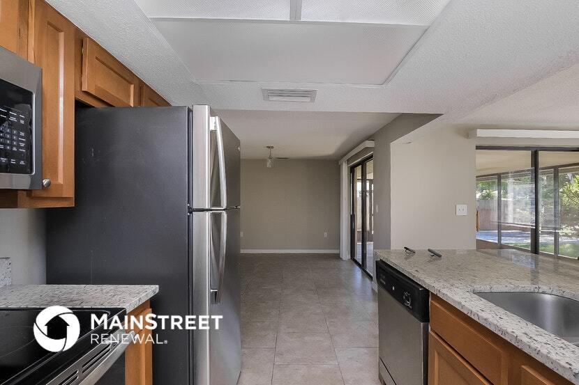 Building Photo - 7538 Mako Dr