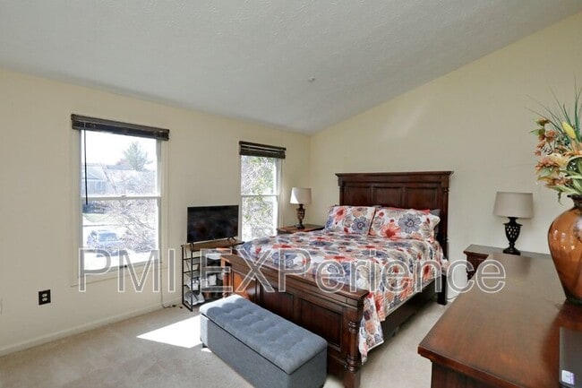 Building Photo - 12740 Wedgedale Ct