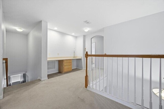 Building Photo - 227 Bonville Dr