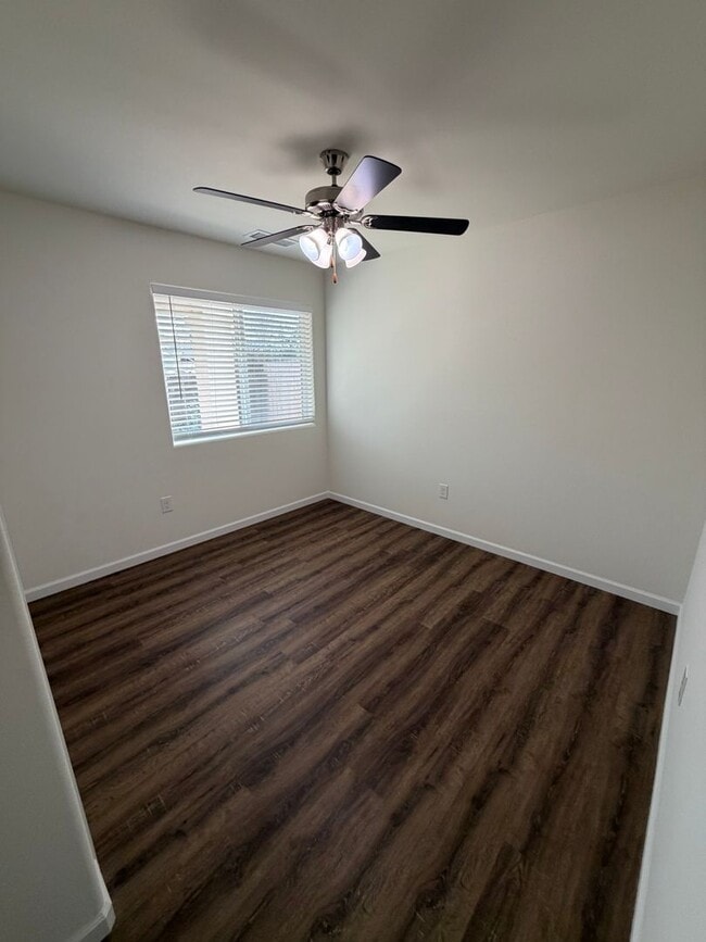 Building Photo - New house in Madera