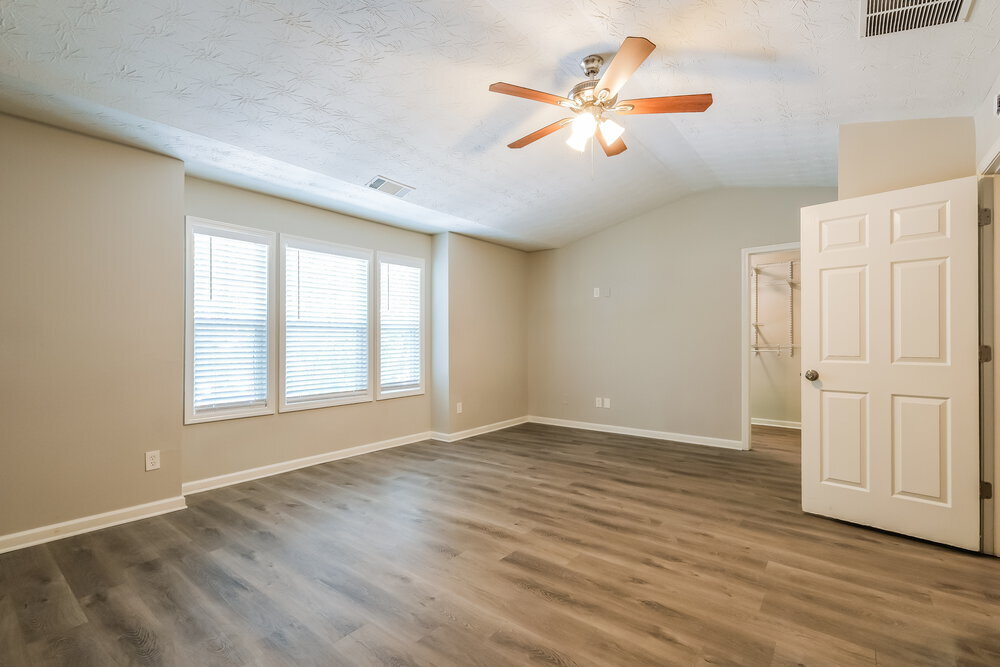 Building Photo - 461 Pondweed Dr