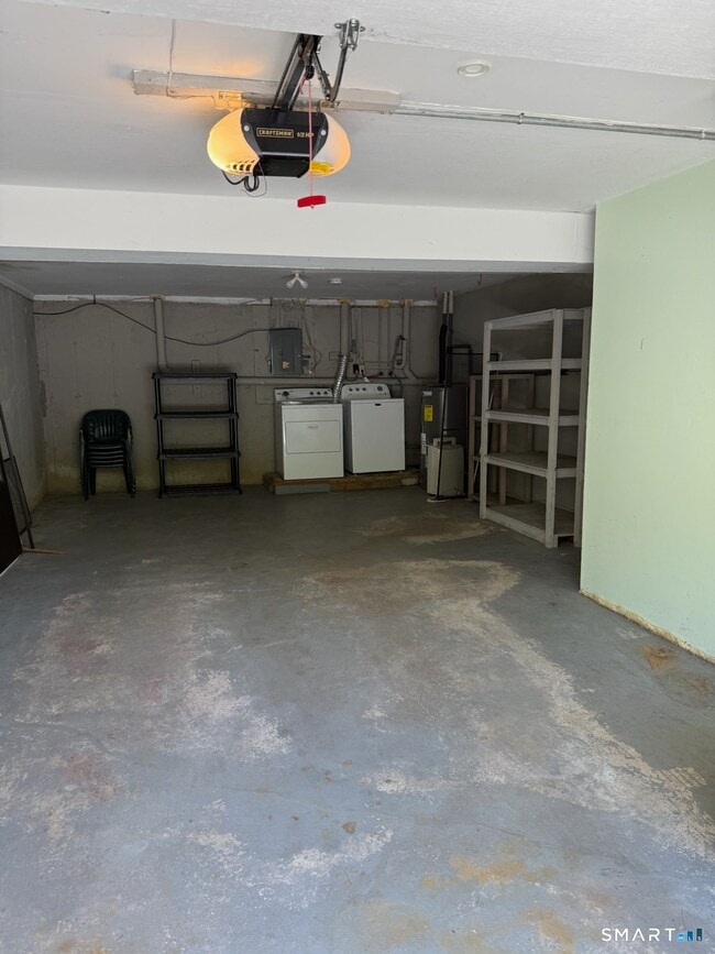 Building Photo - 143 Pine Hill Rd