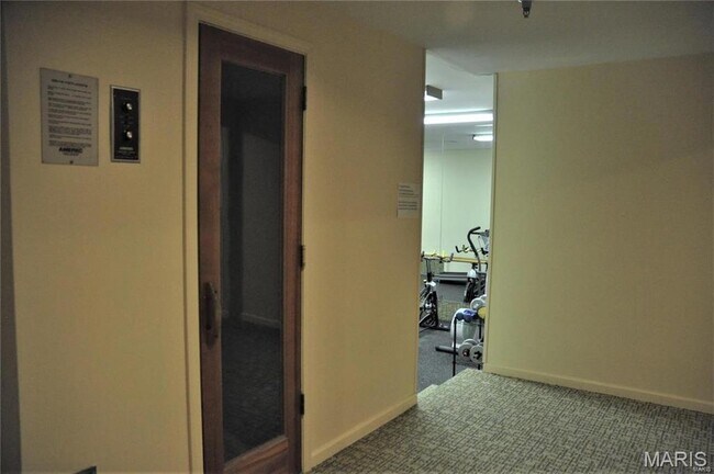 Building Photo - 4540 Laclede Ave