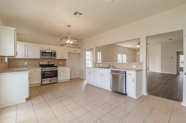 Building Photo - 13803 Laramie Hill