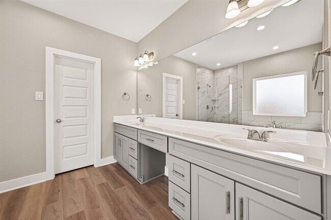 Building Photo - 3514 Runnels St