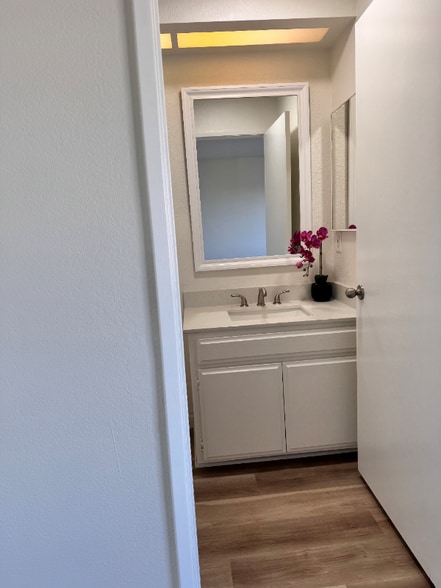 Building Photo - 2425 Purdue Ave