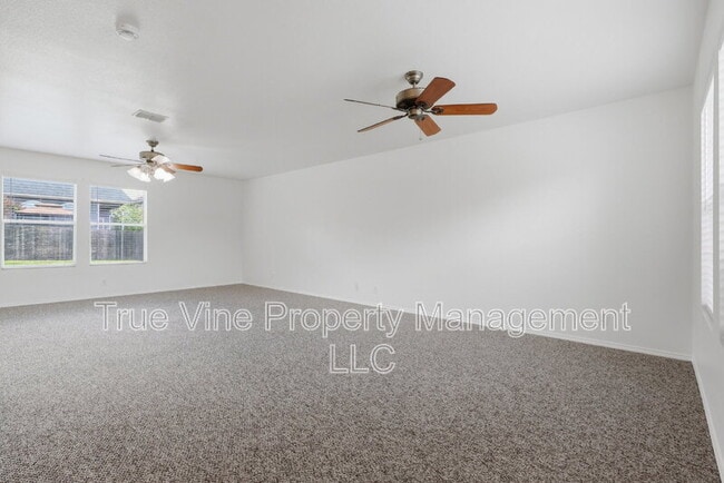 Building Photo - 136 Texas Mulberry