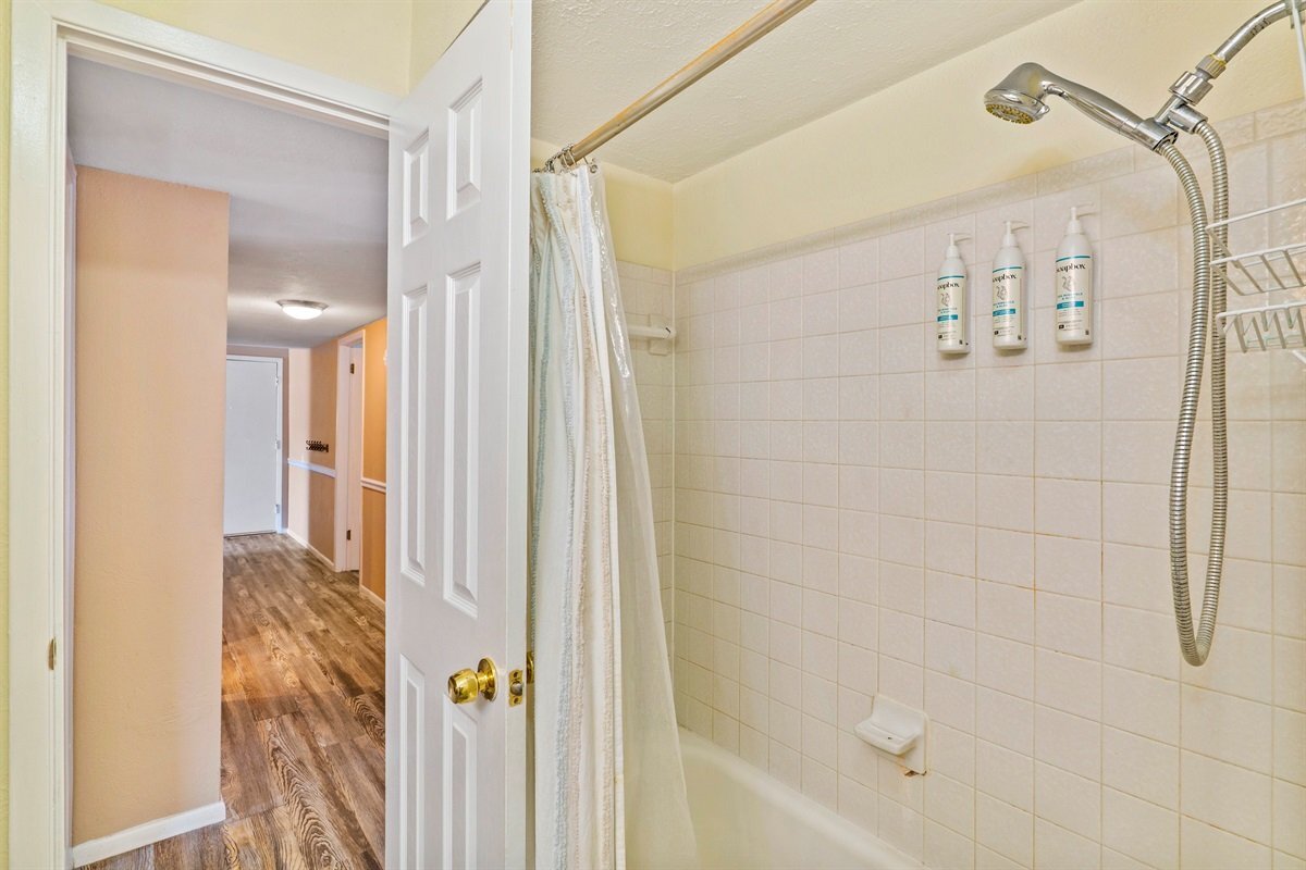 Building Photo - 3585 41st Way S