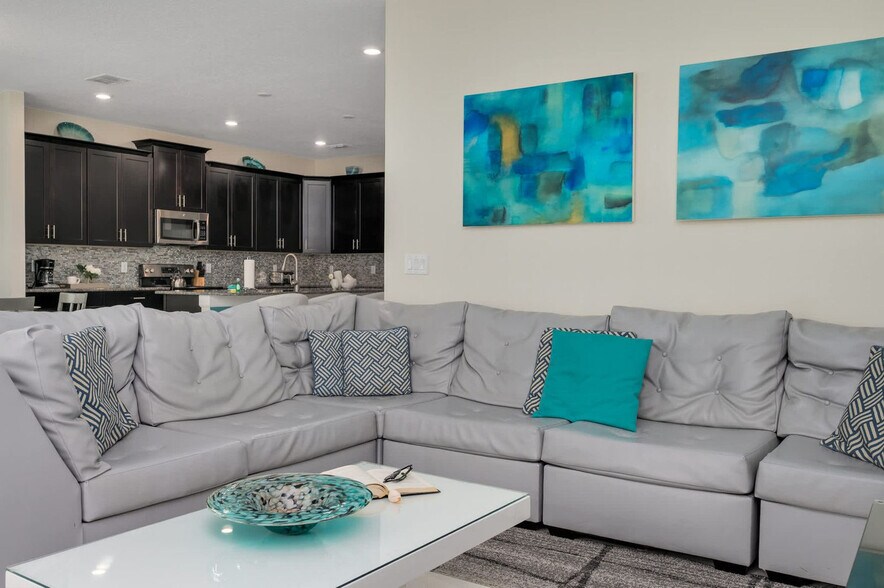 Building Photo - 1580 Tempo Ln