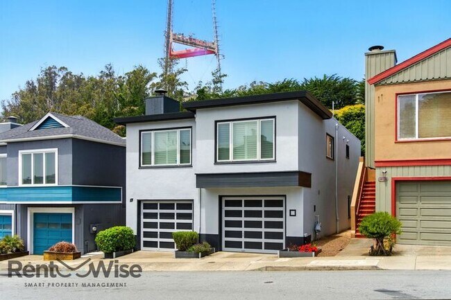 Building Photo - 61 Marview Way