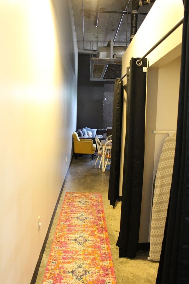 Building Photo - **Industrial Loft-Style 1BR Near UofL – Wa...