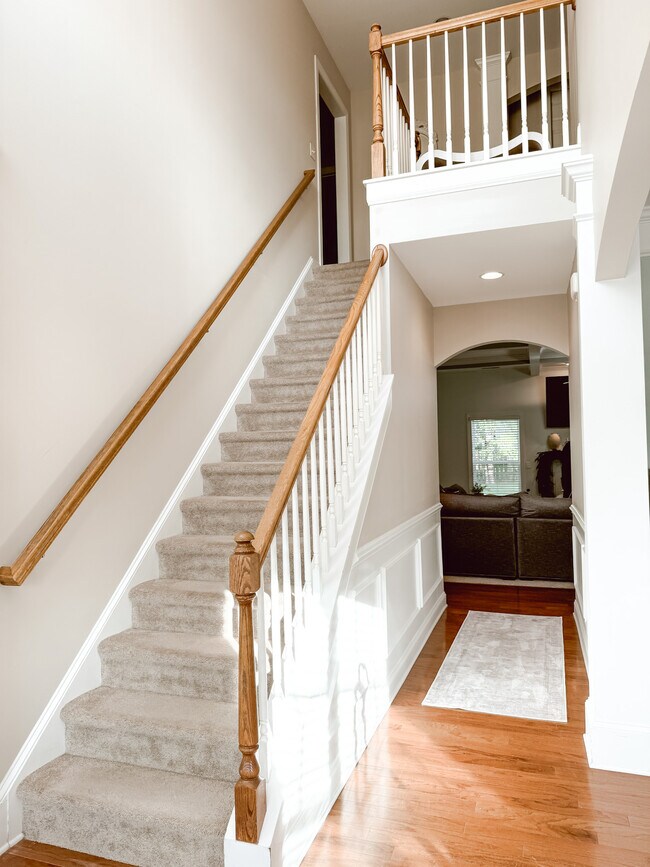Building Photo - 854 Centennial Dr