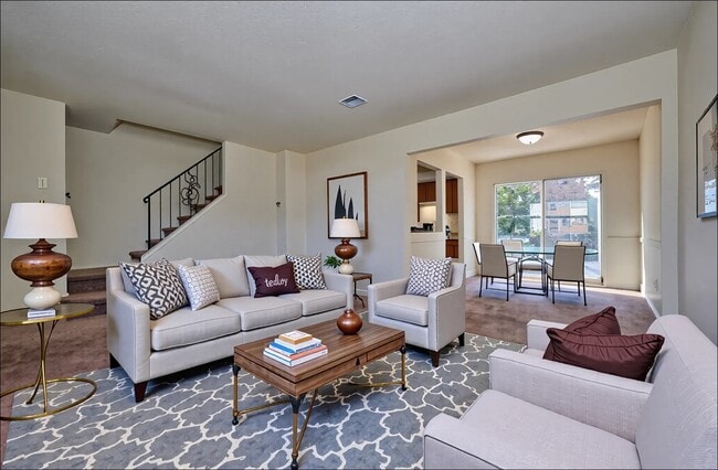 Building Photo - Georgetown Apartments & Townhomes
