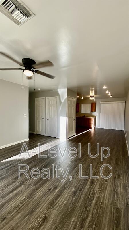 Building Photo - 219 W Pennsylvania Dr