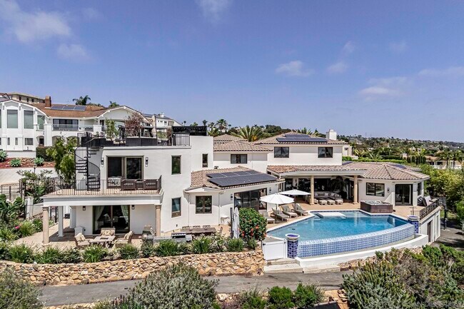 Building Photo - 7335 El Fuerte St