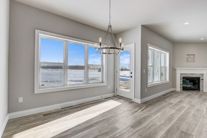 Building Photo - 6549 Pleasant Prairie Dr