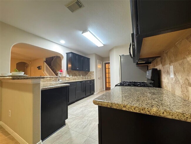 Building Photo - 2515 Ember Canyon Ln