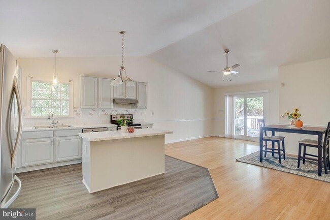 Building Photo - 3120 Creedon Dr