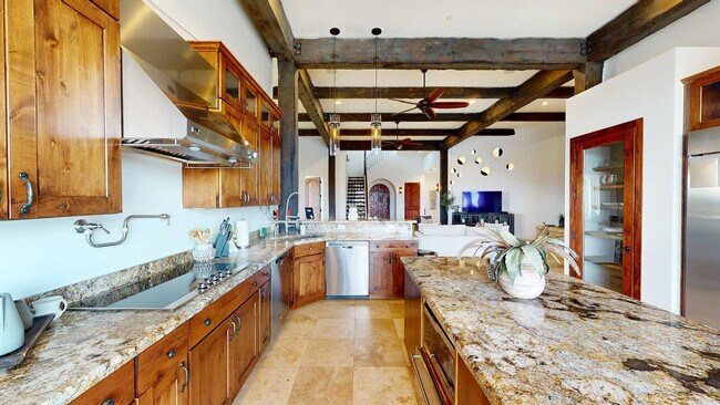 Building Photo - 4080 E Tomahawk Pass