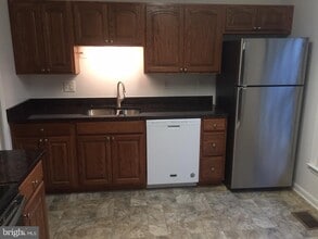 Building Photo - 14827 Belle Ami Dr