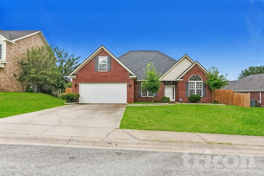 Primary Photo - 7617 Senators Ridge Dr