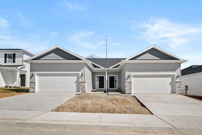 Building Photo - Brand New Townhome - Incredible Space