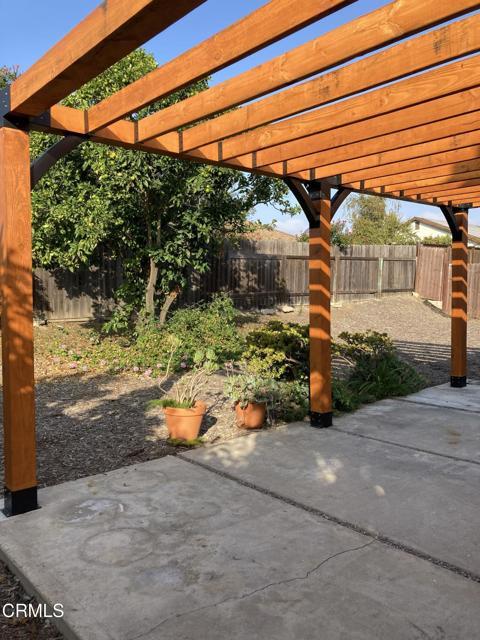 Building Photo - 1881 Tamarin Ave