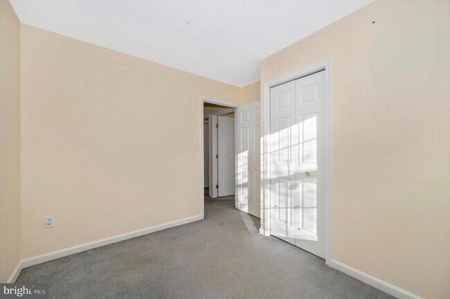 Building Photo - 6801 Fallard Place