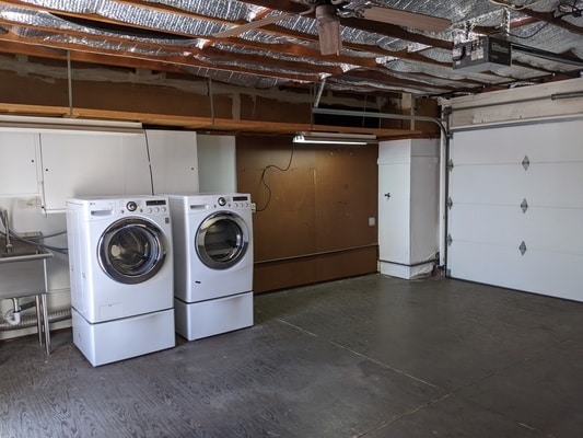 Building Photo - 2940 Mauricia Ave