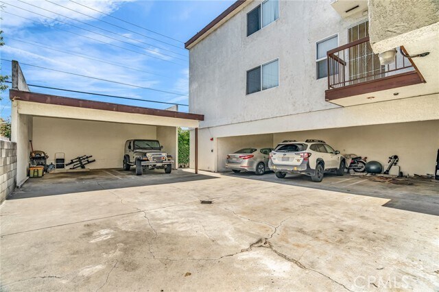 Building Photo - 640 Ivy St