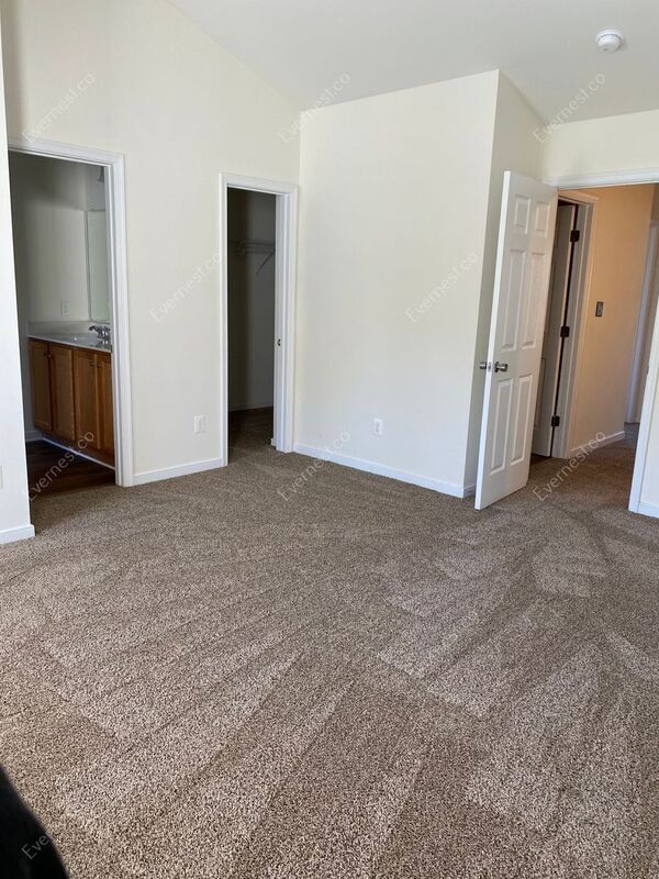 Building Photo - 6763 S Grand Brook Cir