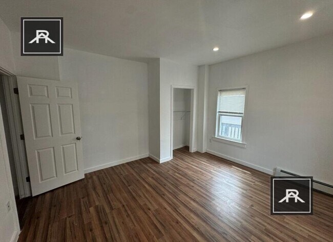 Building Photo - 4 bedroom in Allston MA 02134