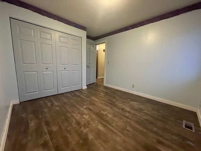 Building Photo - Application Pending - 3 Bedroom House For Rent In Odell