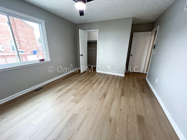 Building Photo - 3372 Willington Dr